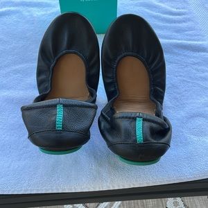 Tieks by Gavrieli Matte Black only worn 2 x